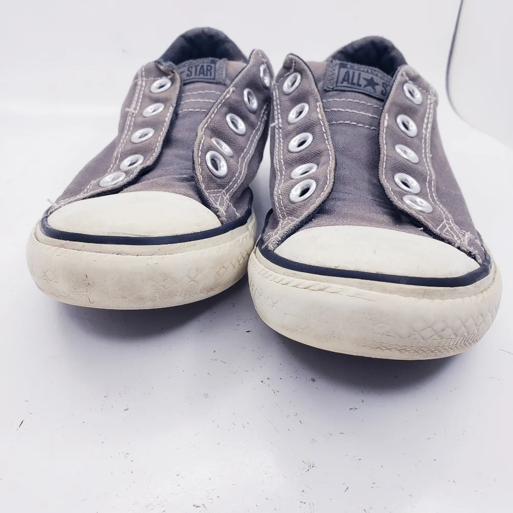 Converse Gray Canvas Low Top Chucks Slip On Shoes Boys Youth Size 2